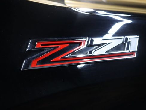 Used 2020 Chevrolet Silverado 1500 RST AWD/4WD image 9