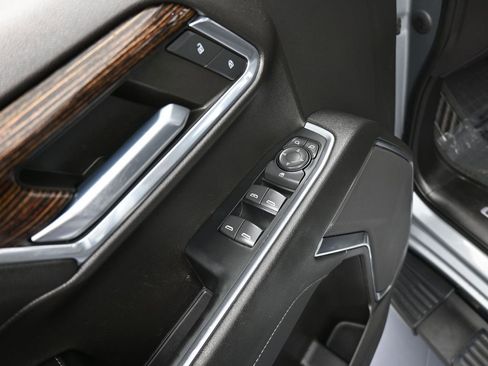 Used 2023 GMC Sierra 1500 Elevation w/ LPO, Elevation Black Package image 13