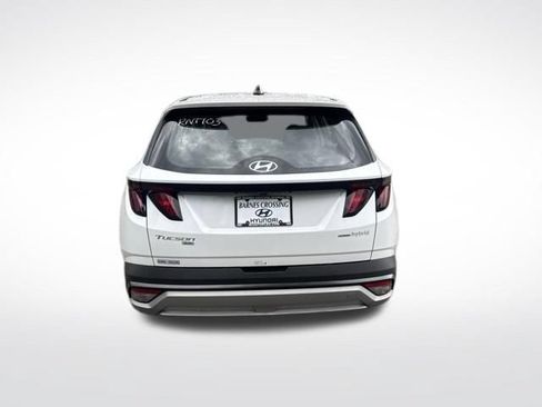 Used 2026 Hyundai Tucson Blue SE AWD/4WD image 4