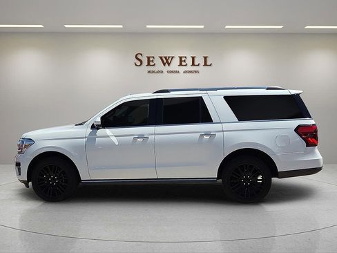 Used 2023 Ford Expedition Max Limited AWD/4WD image 2