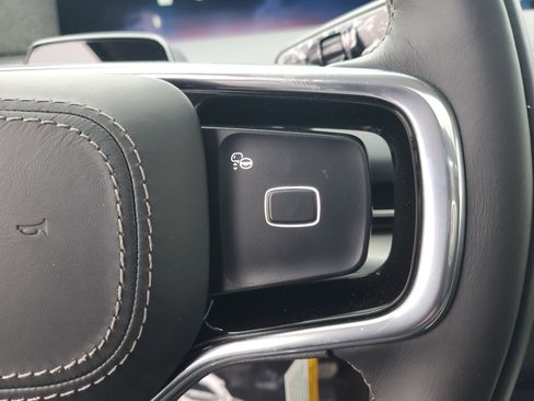 New 2026 Lincoln Navigator Reserve image 18