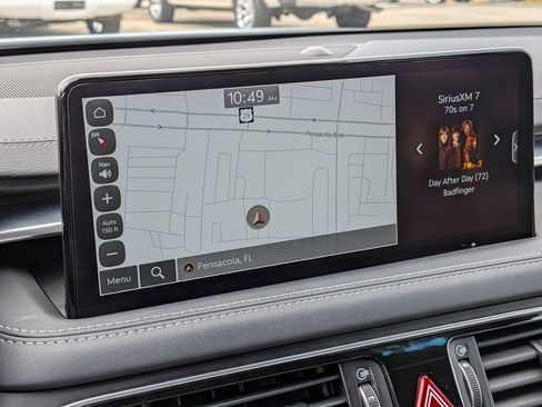 Used 2023 Genesis G70 2.0T image 23