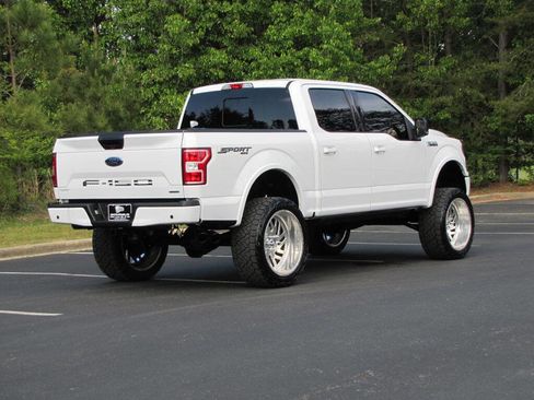 Used 2019 Ford F150 XLT w/ Equipment Group 302A Luxury image 6