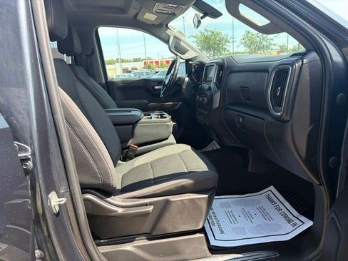 Used 2021 Chevrolet Silverado 1500 LT AWD/4WD image 18