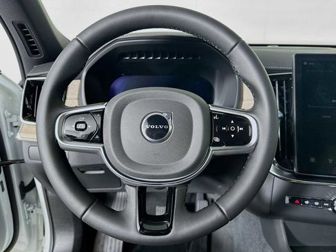 New 2026 Volvo XC90 B6 Plus w/ Protection Package Premier image 11