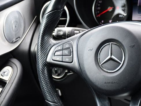 Used 2019 Mercedes-Benz GLC 300 4MATIC image 20