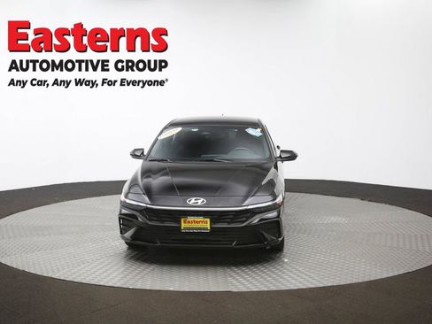 Used 2025 Hyundai Elantra Sport w/ Cargo Package image 52