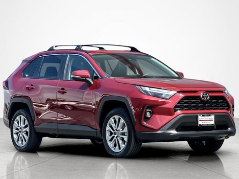Certified 2025 Toyota RAV4 XLE Premium FWD image 7