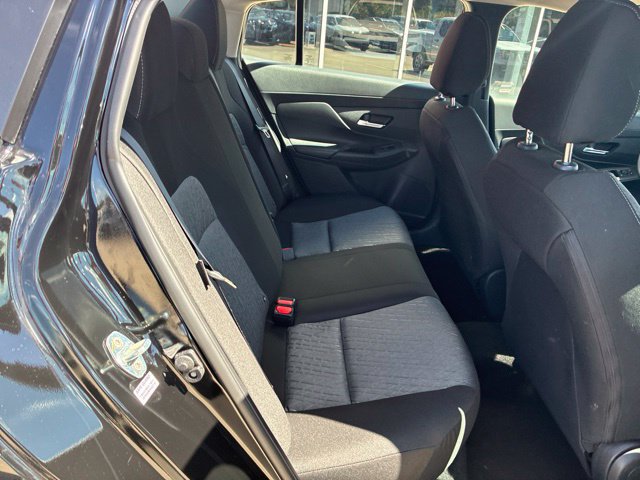 Used 2027 Nissan Sentra SV w/ Floor Mat Package FWD image 9