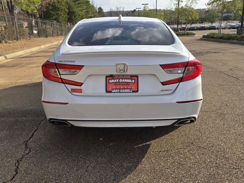 Used 2020 Honda Accord Sport image 25