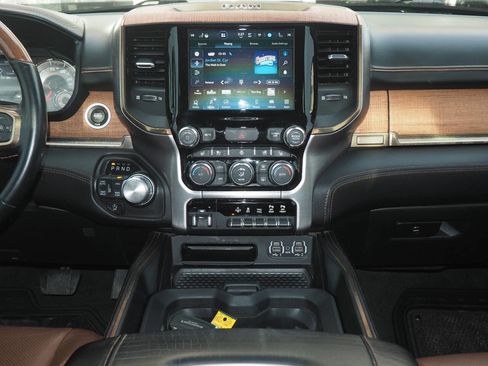 Used 2022 RAM 1500 Limited image 18