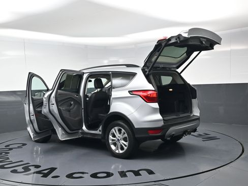 Used 2019 Ford Escape SEL image 26