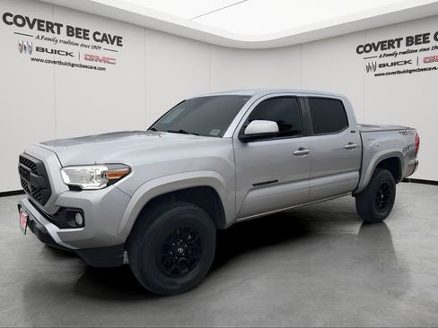 Used 2021 Toyota Tacoma SR5 image 3