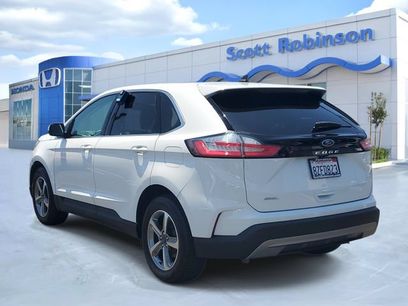Used 2021 Ford Edge SEL w/ Convenience Package