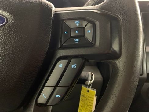 Used 2017 Ford F250 XLT w/ XLT Premium Package AWD/4WD image 25
