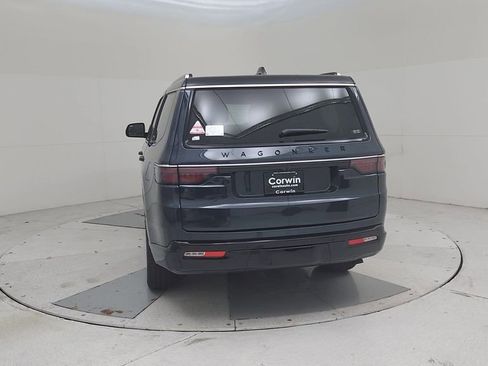 New 2025 Jeep Wagoneer Series III w/ Quick Order Package 25C Super image 12