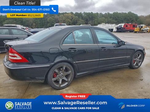 Used 2007 Mercedes-Benz C 230 Sedan image 4