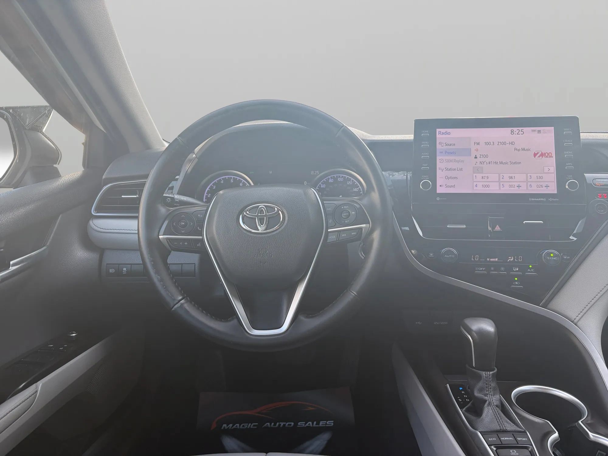 Used 2021 Toyota Camry XLE AWD/4WD image 28