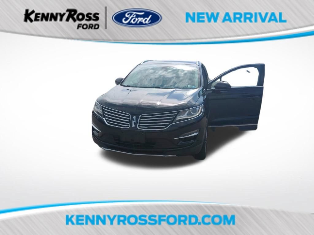 Used 2017 Lincoln MKC Reserve w/ Lincoln MKC Climate Package AWD/4WD image 1