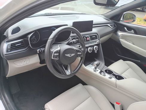 Used 2022 Genesis G70 2.0T image 21