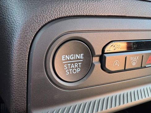 New 2025 Ford Bronco Sport Heritage w/ Convenience Package image 17