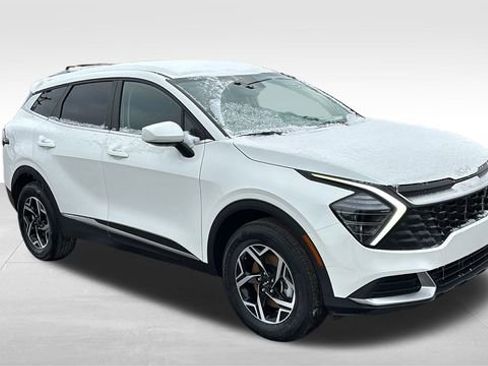 Used 2024 Kia Sportage LX image 28