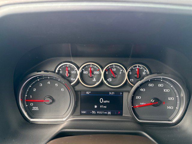 Used 2021 Chevrolet Tahoe Z71 AWD/4WD image 32