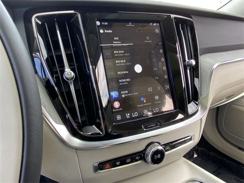 New 2026 Volvo V60 B5 Cross Country Plus w/ Climate Package image 22