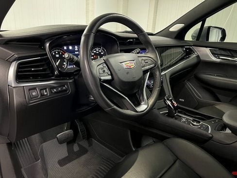 Certified 2024 Cadillac XT6 Premium Luxury w/ Technology Package image 14