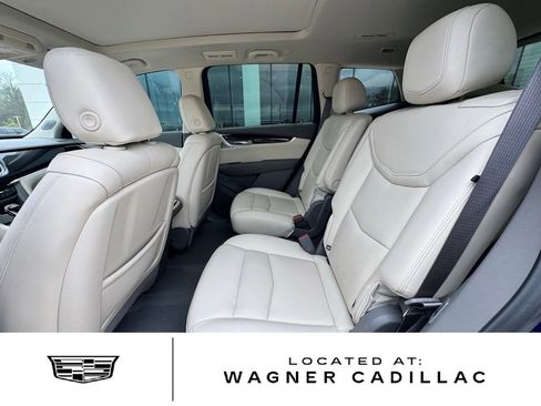 Used 2024 Cadillac XT6 Premium Luxury w/ Technology Package image 15