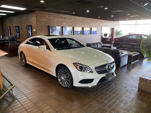 Used 2015 Mercedes-Benz C 300 Sedan image 90
