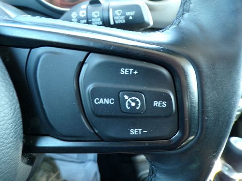 Used 2020 Jeep Wrangler Unlimited Sport S AWD/4WD image 29