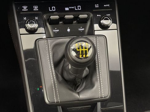 Certified 2022 Porsche 911 GT3 RWD image 18