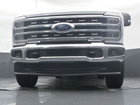 Used 2024 Ford F250 Lariat AWD/4WD image 39