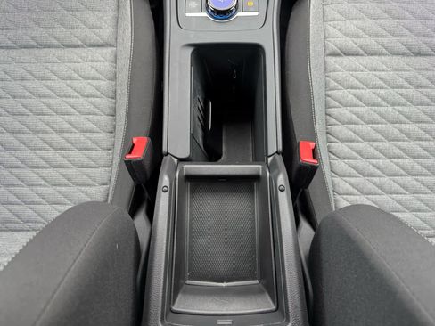 Certified 2025 Volkswagen Tiguan S image 24