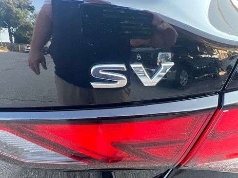 Used 2022 Nissan Sentra SV FWD image 29