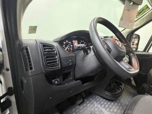 Used 2023 RAM ProMaster 2500 FWD image 15