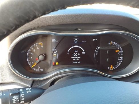 Used 2019 Jeep Grand Cherokee Altitude image 8