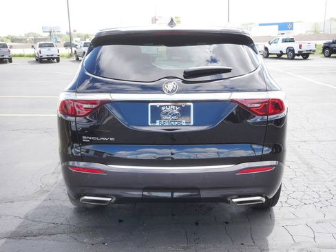 Used 2024 Buick Enclave Essence w/ Experience Buick Package AWD/4WD image 6
