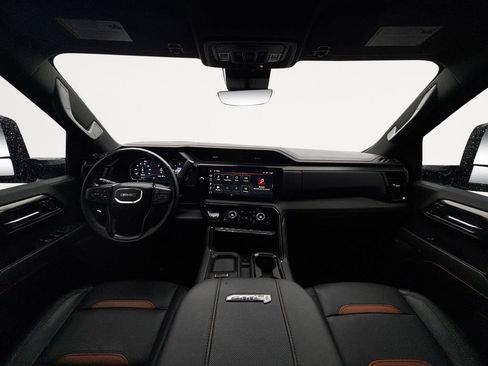 Used 2024 GMC Sierra 2500 AT4 w/ AT4 Premium Plus Package image 14