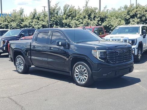 Used 2025 GMC Sierra 1500 Denali Ultimate AWD/4WD image 1