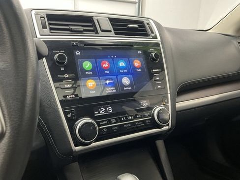 Used 2019 Subaru Outback 2.5i Limited image 10