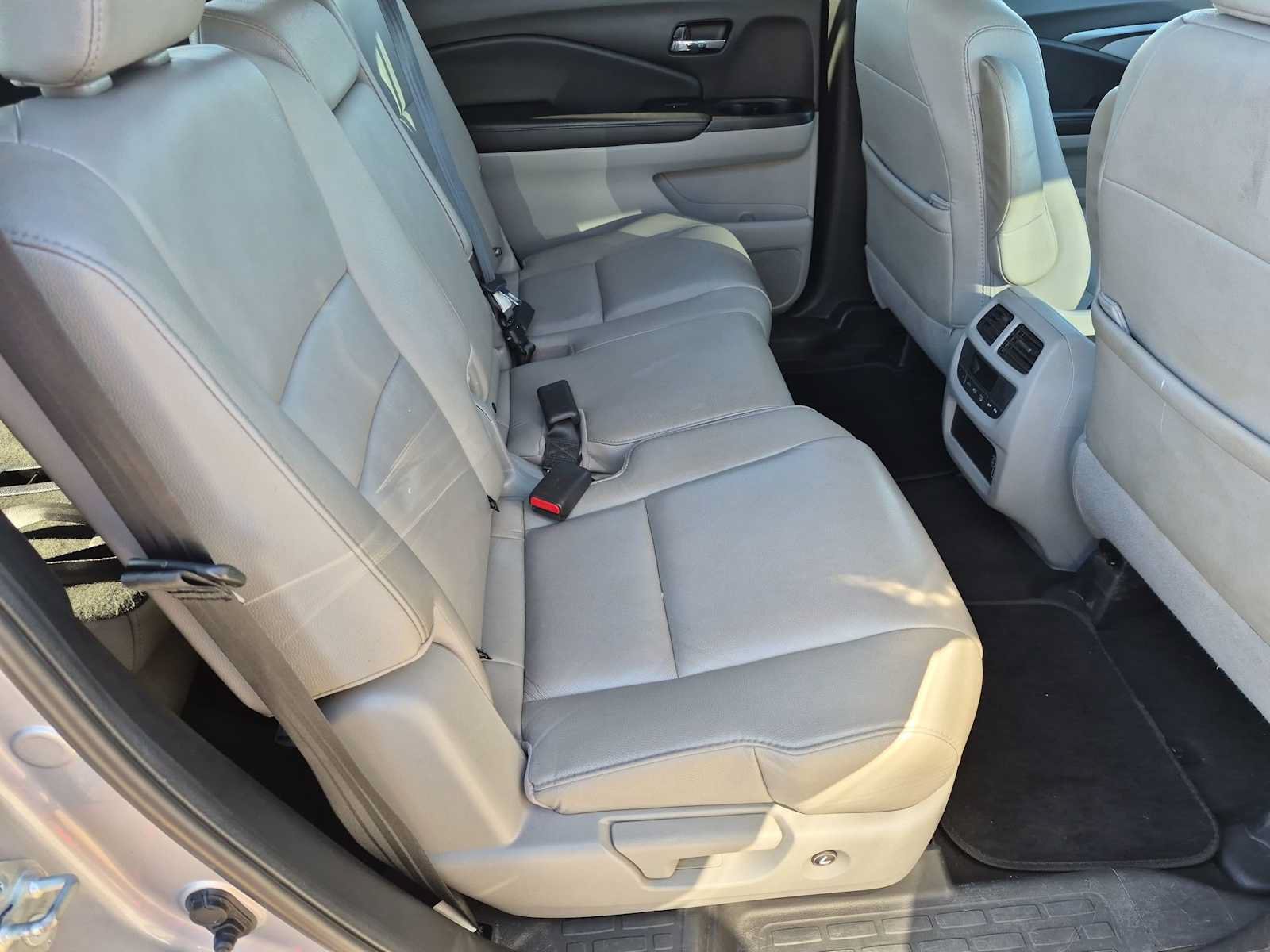 Used 2020 Honda Pilot EX-L image 20
