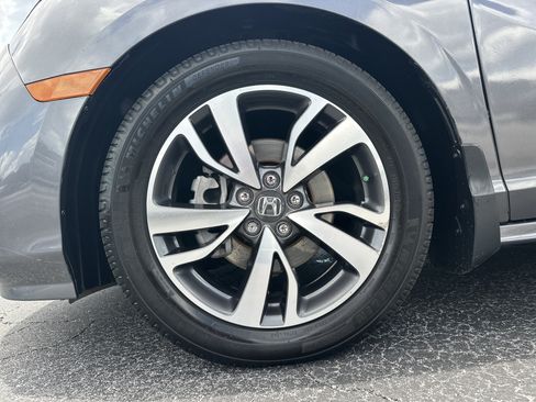 Used 2023 Honda Odyssey Touring image 12