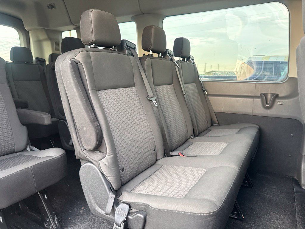 Used 2024 Ford Transit 350 XLT RWD image 10