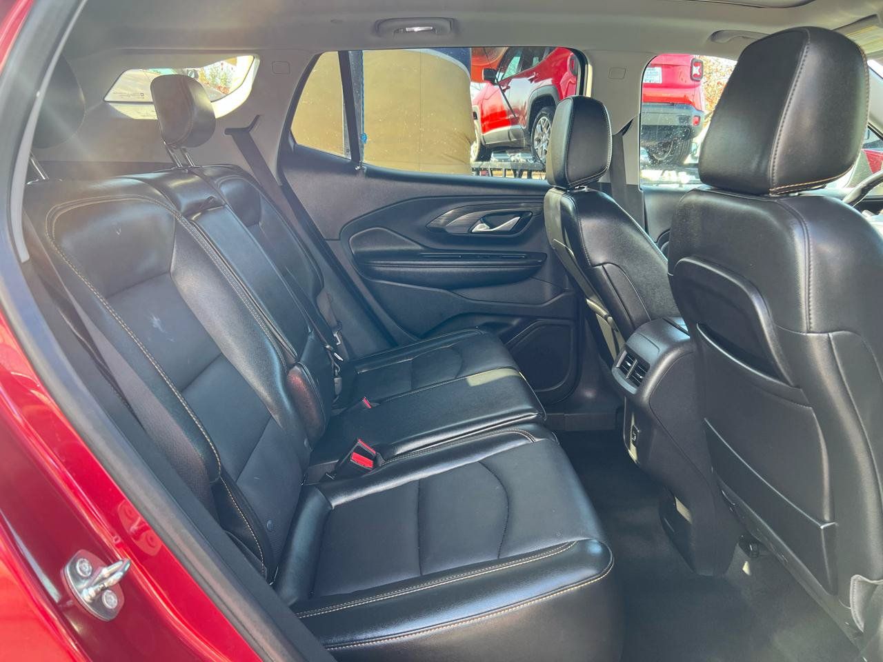 Used 2019 GMC Terrain SLT w/ Preferred Package FWD image 14