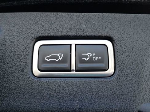 Used 2025 Kia Sorento SX Prestige image 8