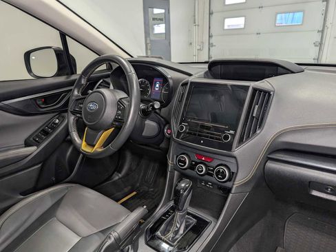 Used 2021 Subaru Crosstrek 2.5i Sport w/ Moonroof Package image 42