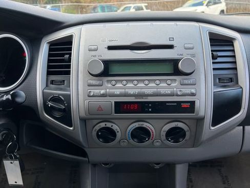 Used 2006 Toyota Tacoma 4x4 Double Cab image 25