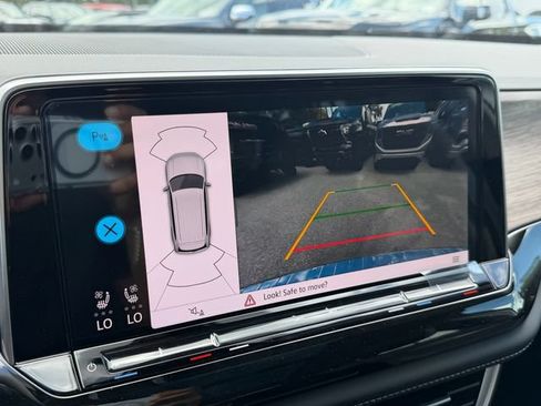 New 2026 Volkswagen Atlas SEL AWD/4WD image 25